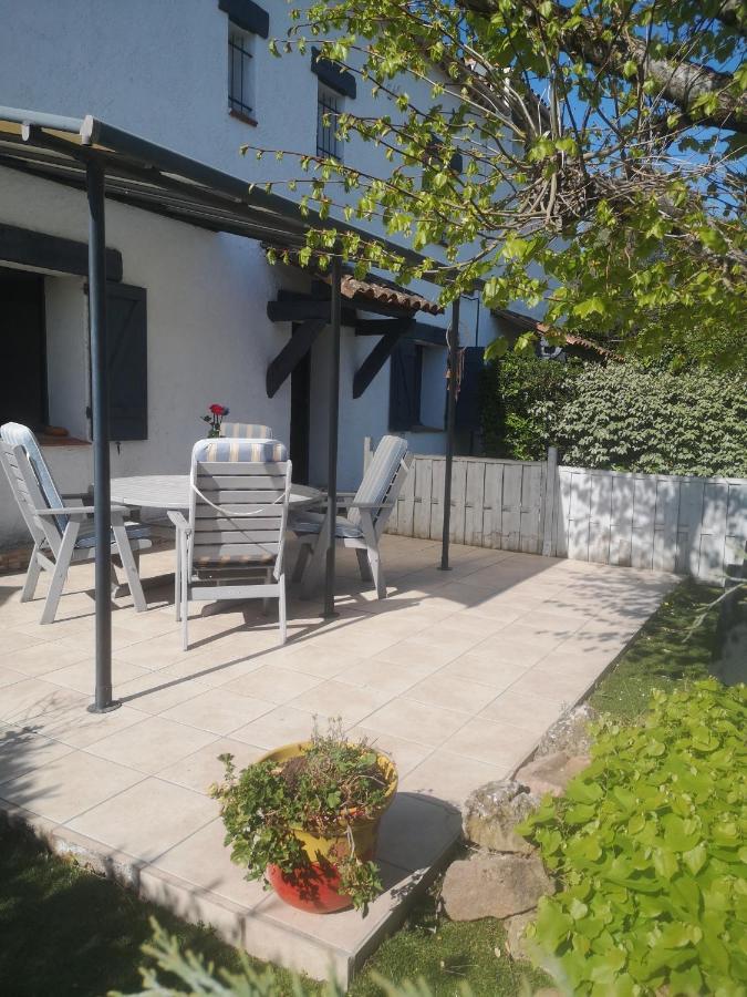 Le Mas Du Bijou Bleu Puget-sur Argens Exterior photo